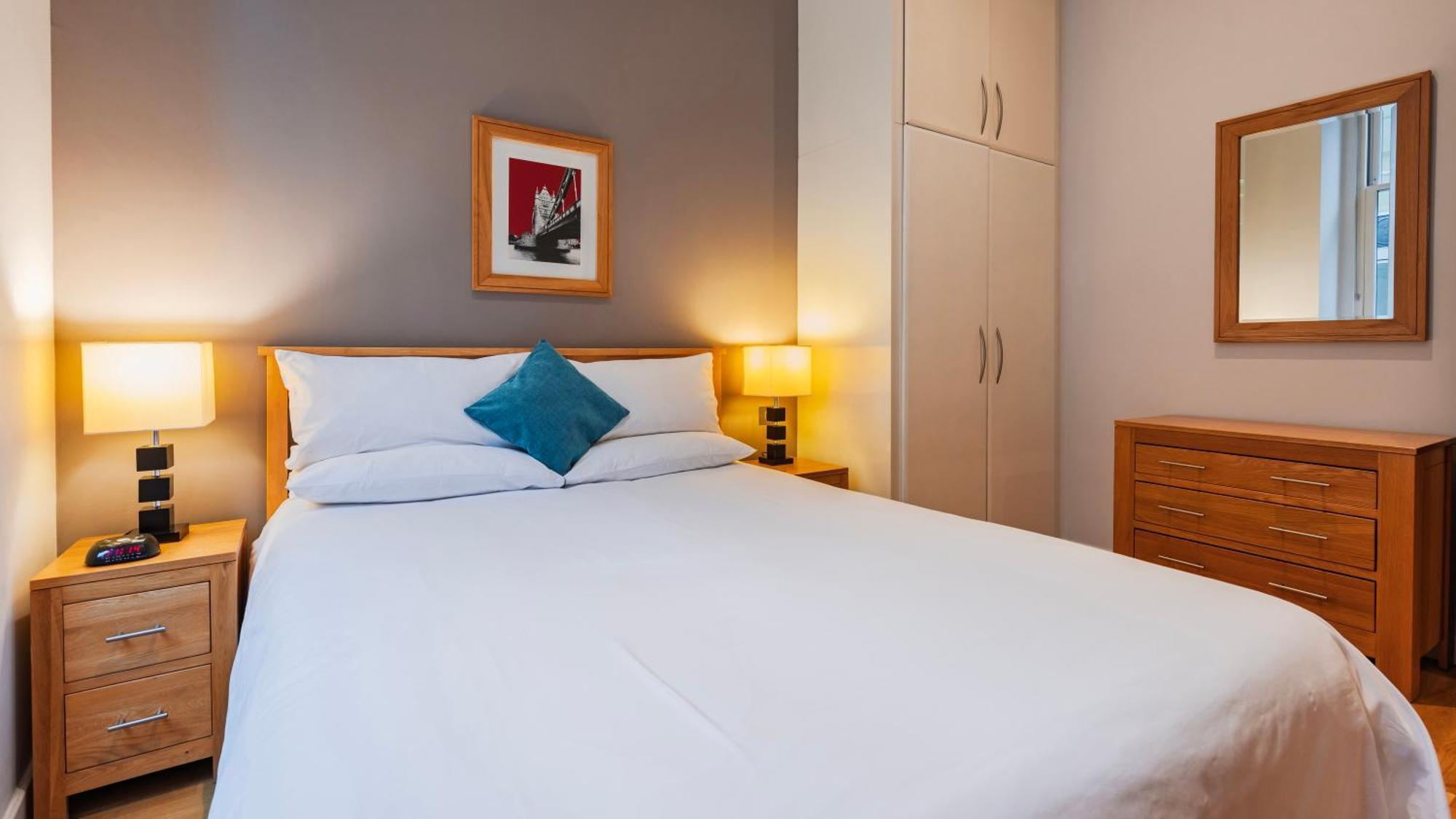 Cannon Street Serviced Apartments By Lovelystay London Exteriör bild