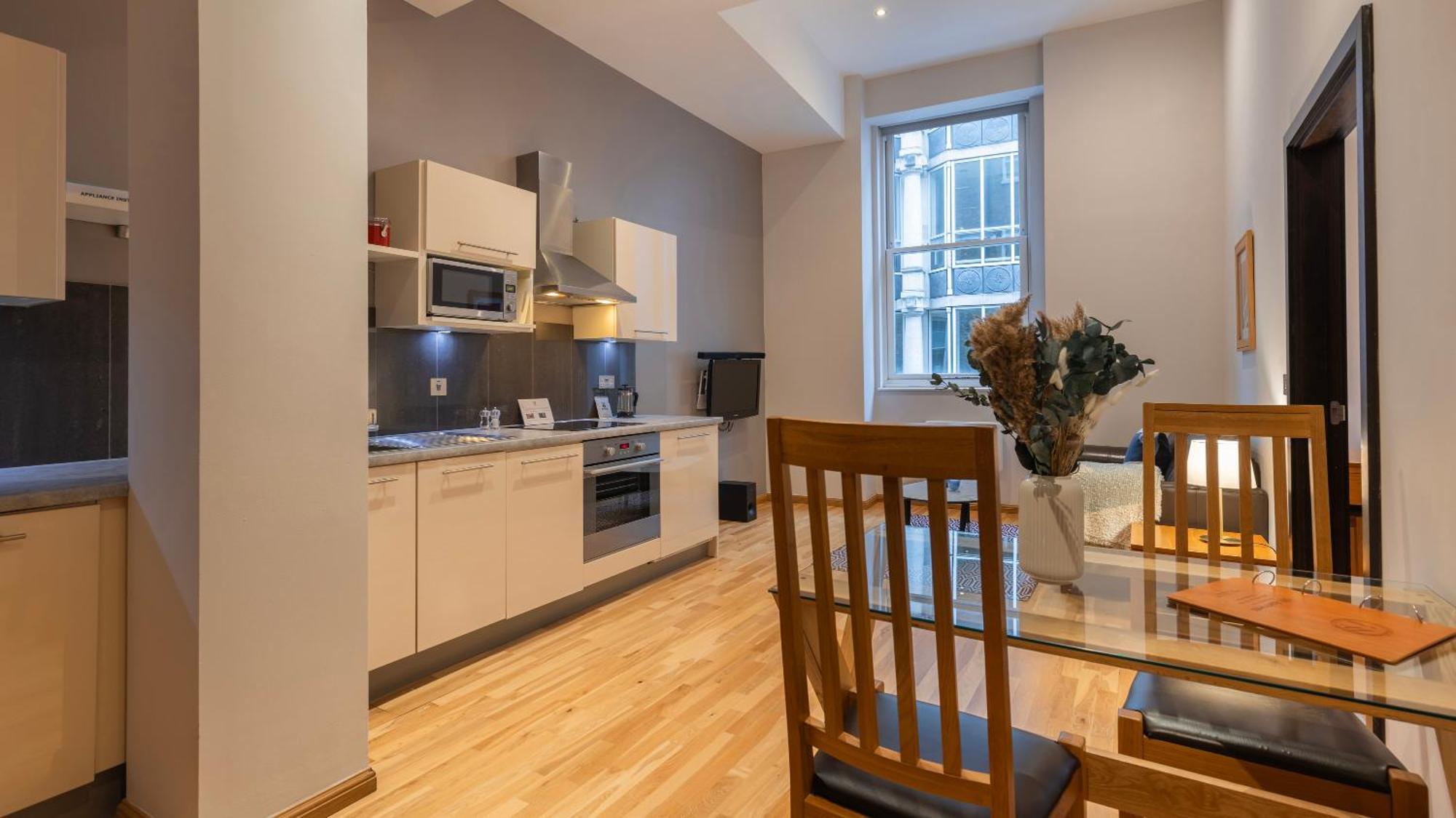 Cannon Street Serviced Apartments By Lovelystay London Exteriör bild